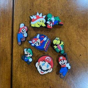 Super Mario Croc Pins